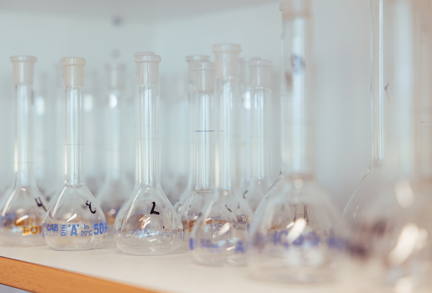 Naturvidenskab og forsøg i laboratoriet på Mariagerfjord Gymnasium