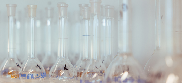 Naturvidenskab og forsøg i laboratoriet på Mariagerfjord Gymnasium