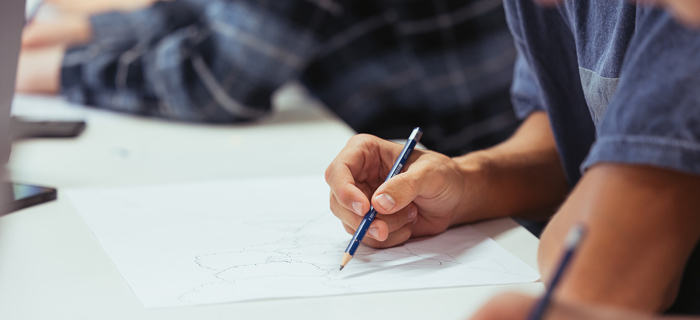 Billedkunst, tegning og kreativitet på Mariagerfjord Gymnasium