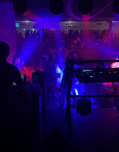 Fest og DJ på Mariagerfjord Gymnasium